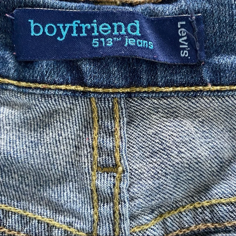 Levi’s 513 Boyfriend Distressed Jeans Sz 11 - Picture 4 of 6
